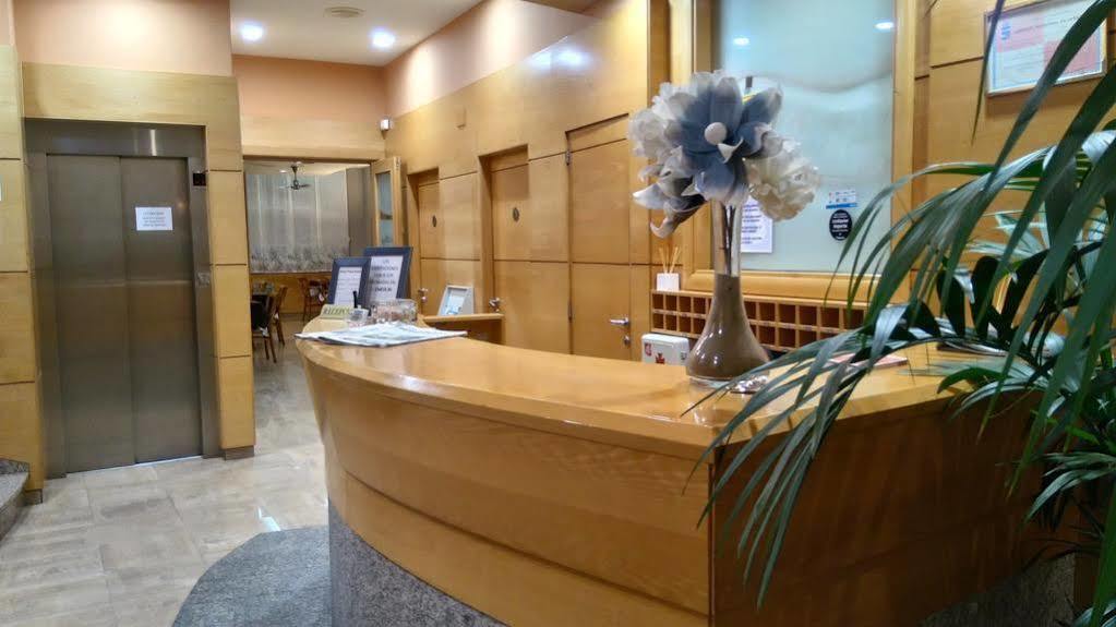 Hotel Vilagarcia ビラガルシーア・デ・アロウサ エクステリア 写真